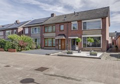 02_REUSEL_5541_TC_De_Scherfbak_71 - kopie.jpg